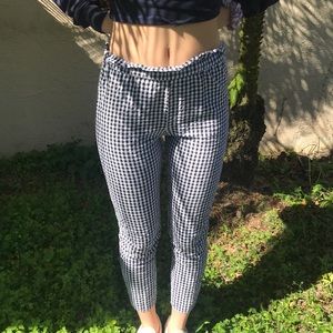 ✨ Kendall & Kylie Checkered pants✨